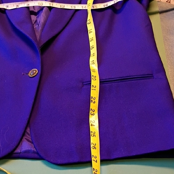 Chic Royal Blue Women's 10P Wool Suit - Picture 5 of 13